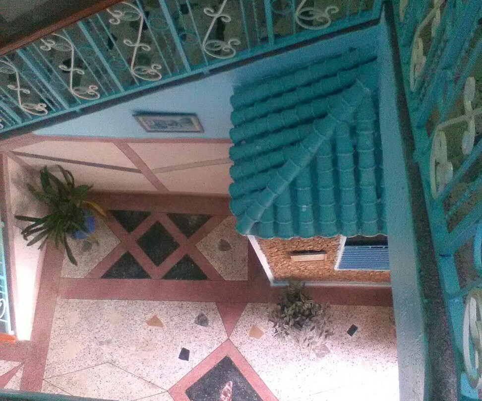 Touraghine Hotel & Cafe主图