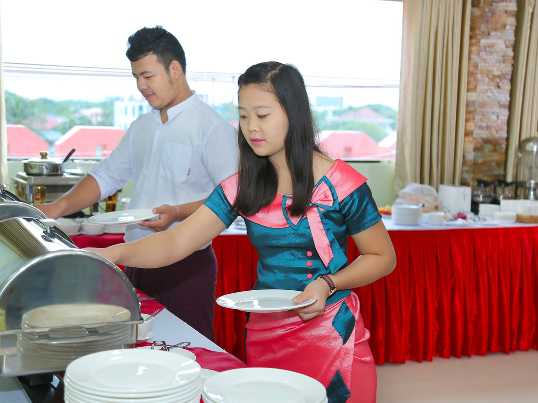 Myat Nan Taw Win Hotel主图