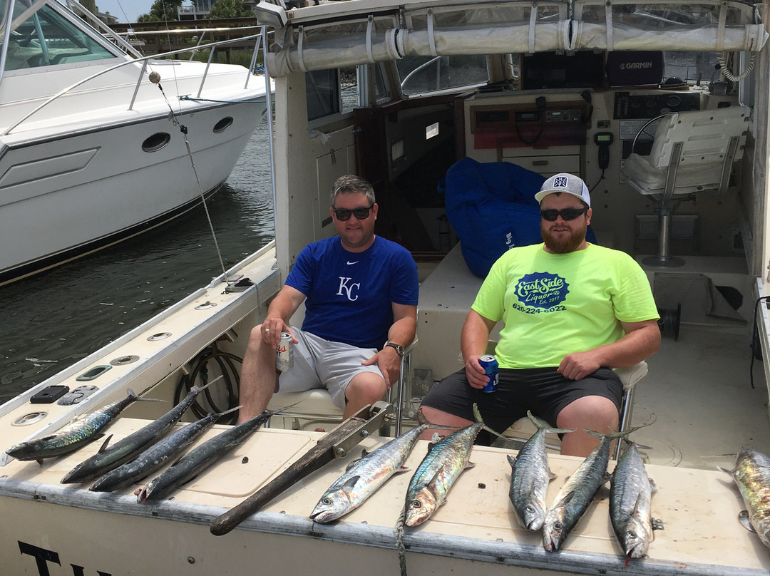 Deep Sea Express Fishing Charters-赖茨维尔比奇必去景点