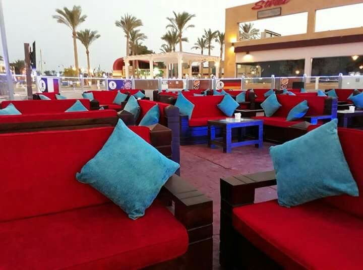 Mazzika Cafe Steak House