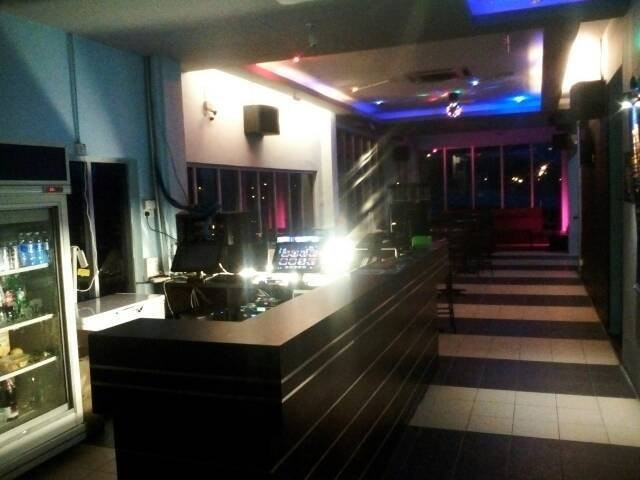 Marina Paradise Karaoke-红土坎必去景点