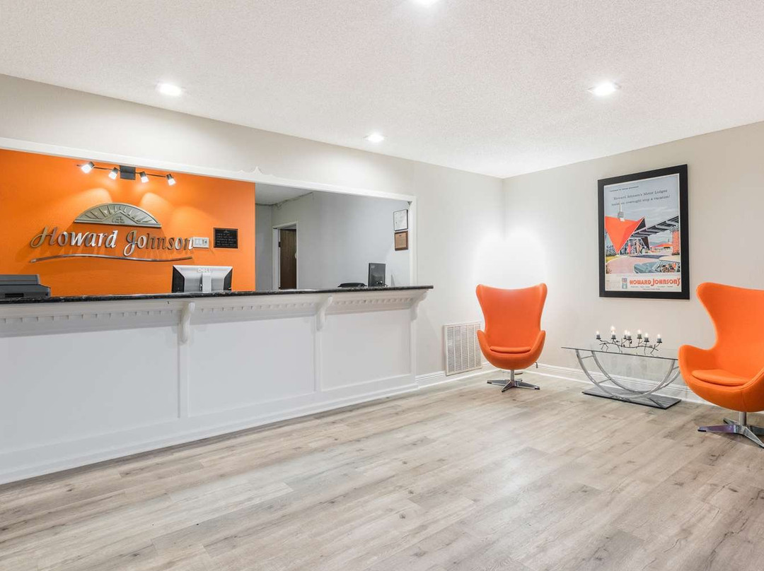 Howard Johnson by Wyndham Scott Lafayette主图