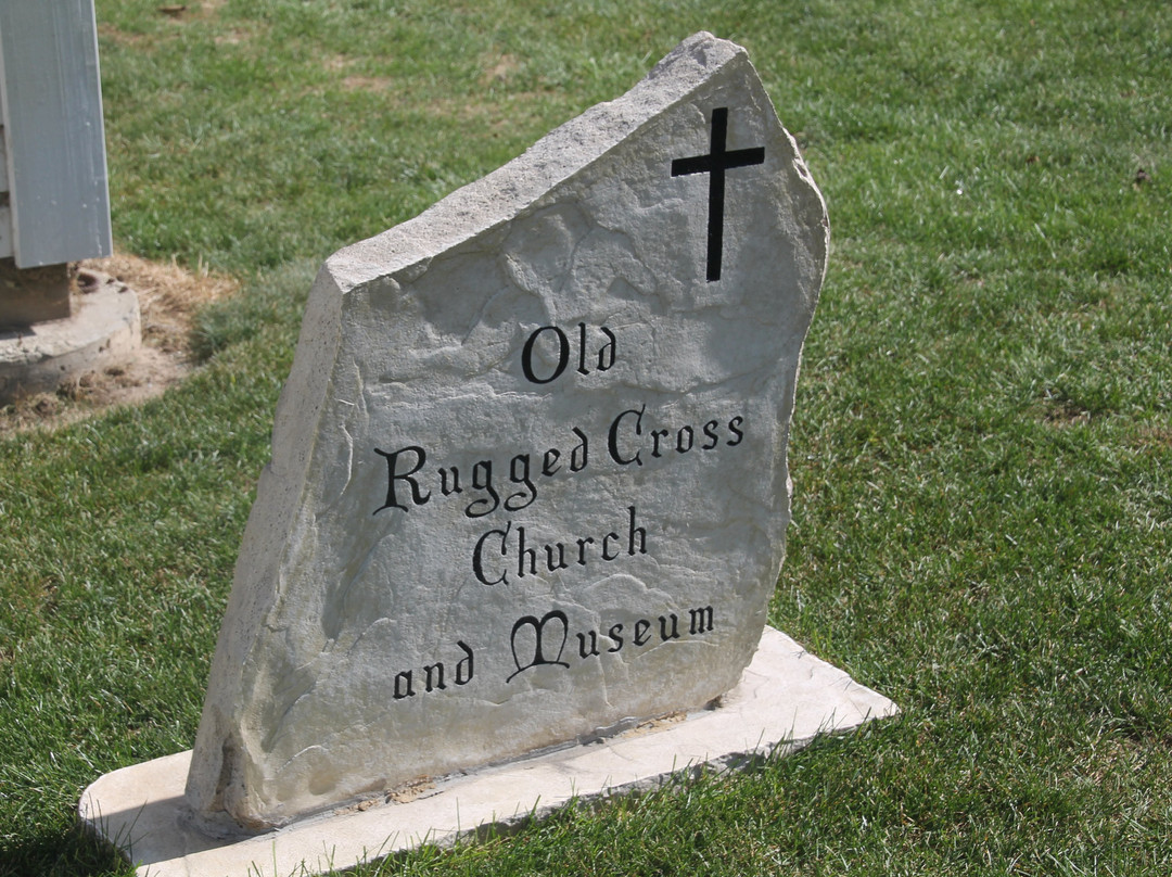 The Old Rugged Cross Church景点图片