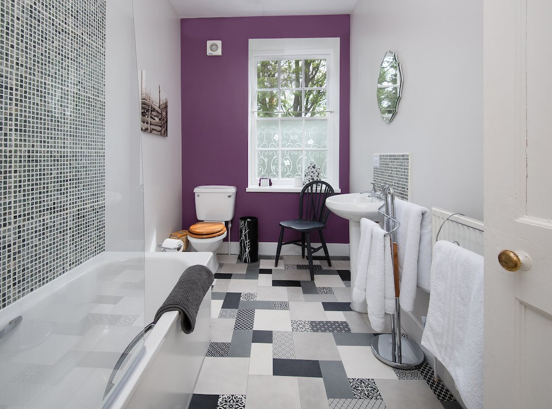 Broomhouse Farmhouse主图