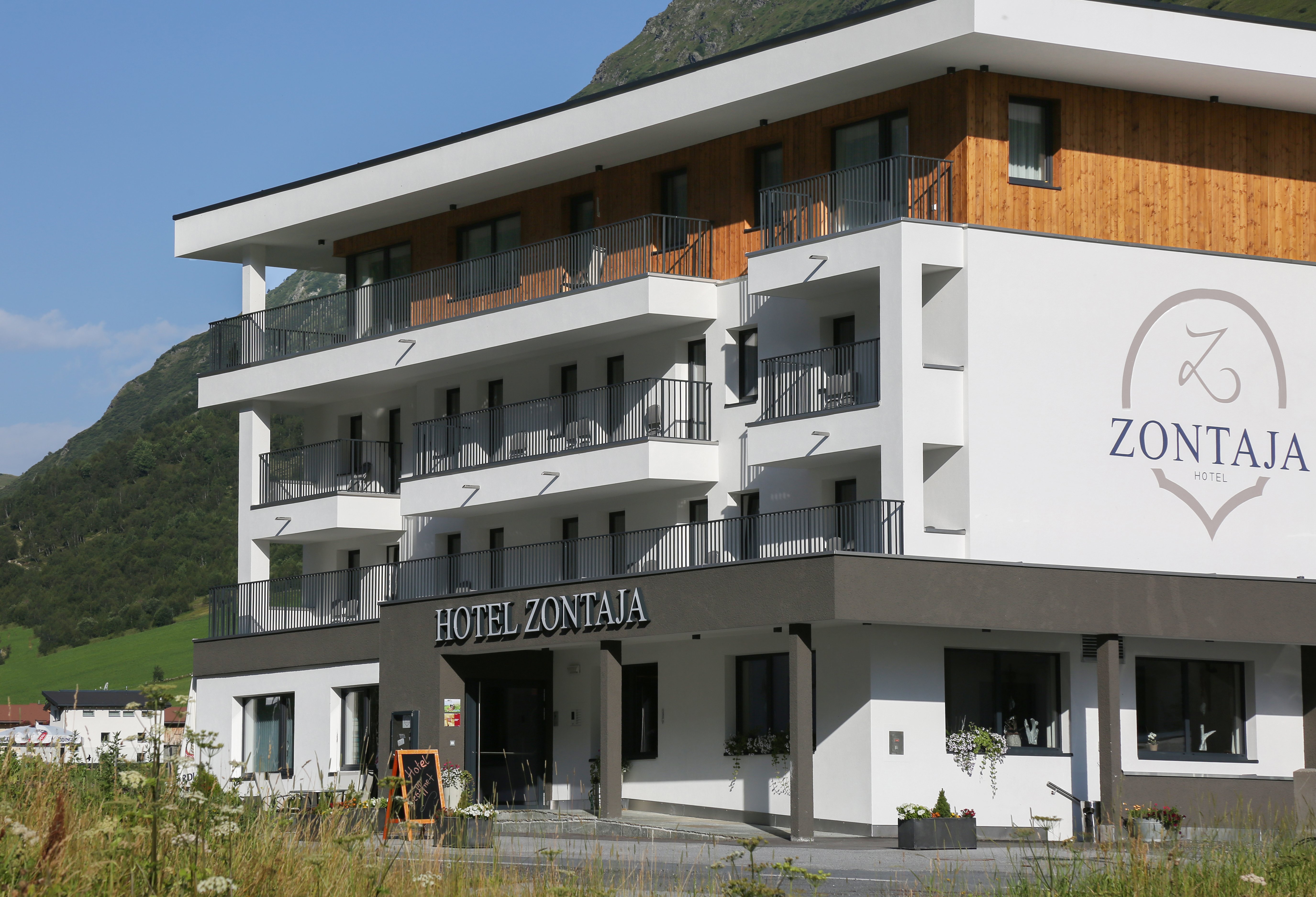 Hotel Zontaja-官方