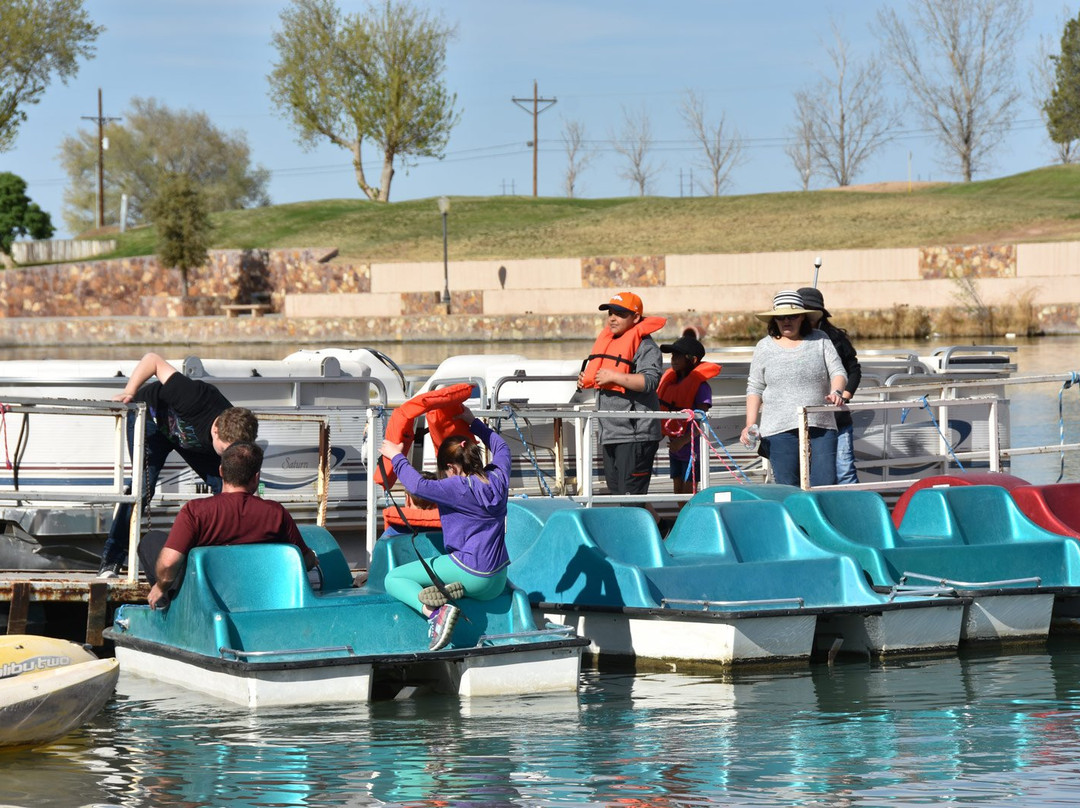 Lake Carlsbad Recreation Area景点图片