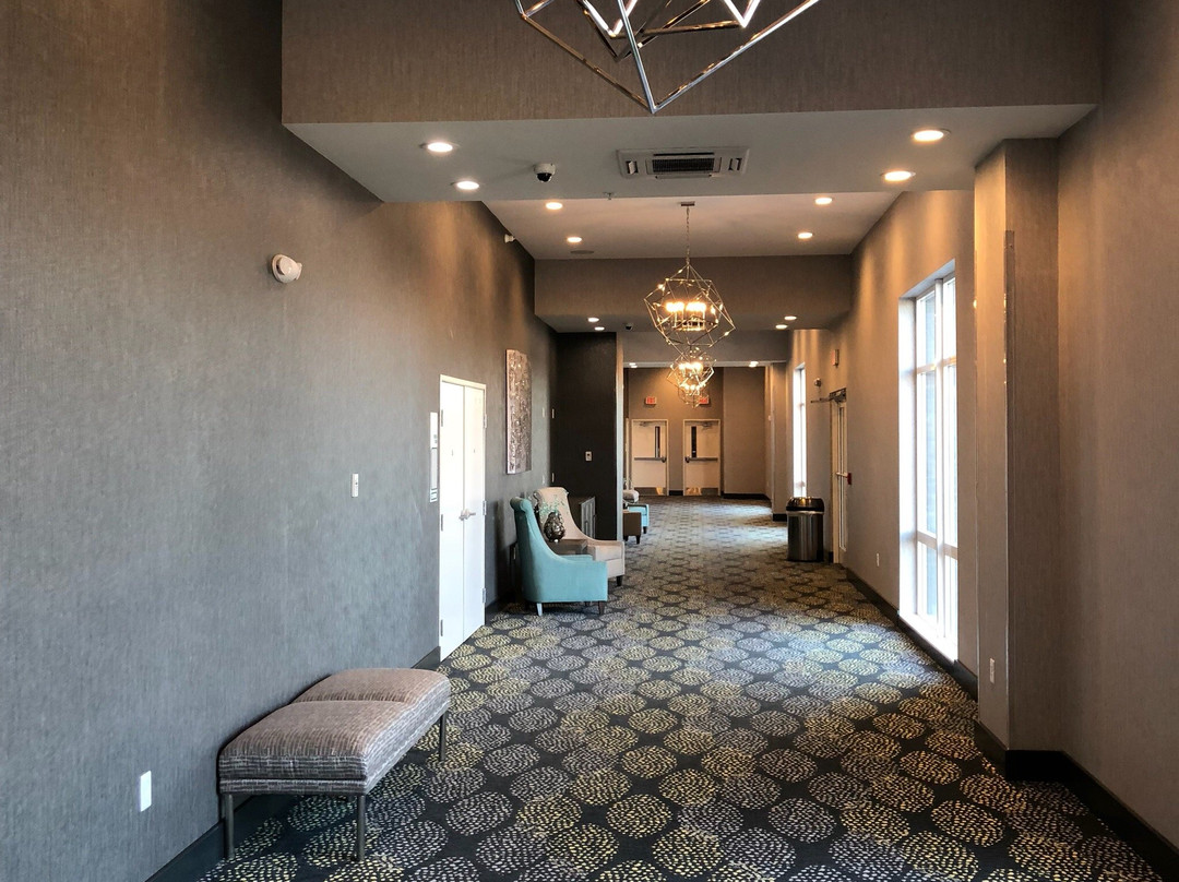 Holiday Inn & Suites Decatur-Forsyth By IHG主图