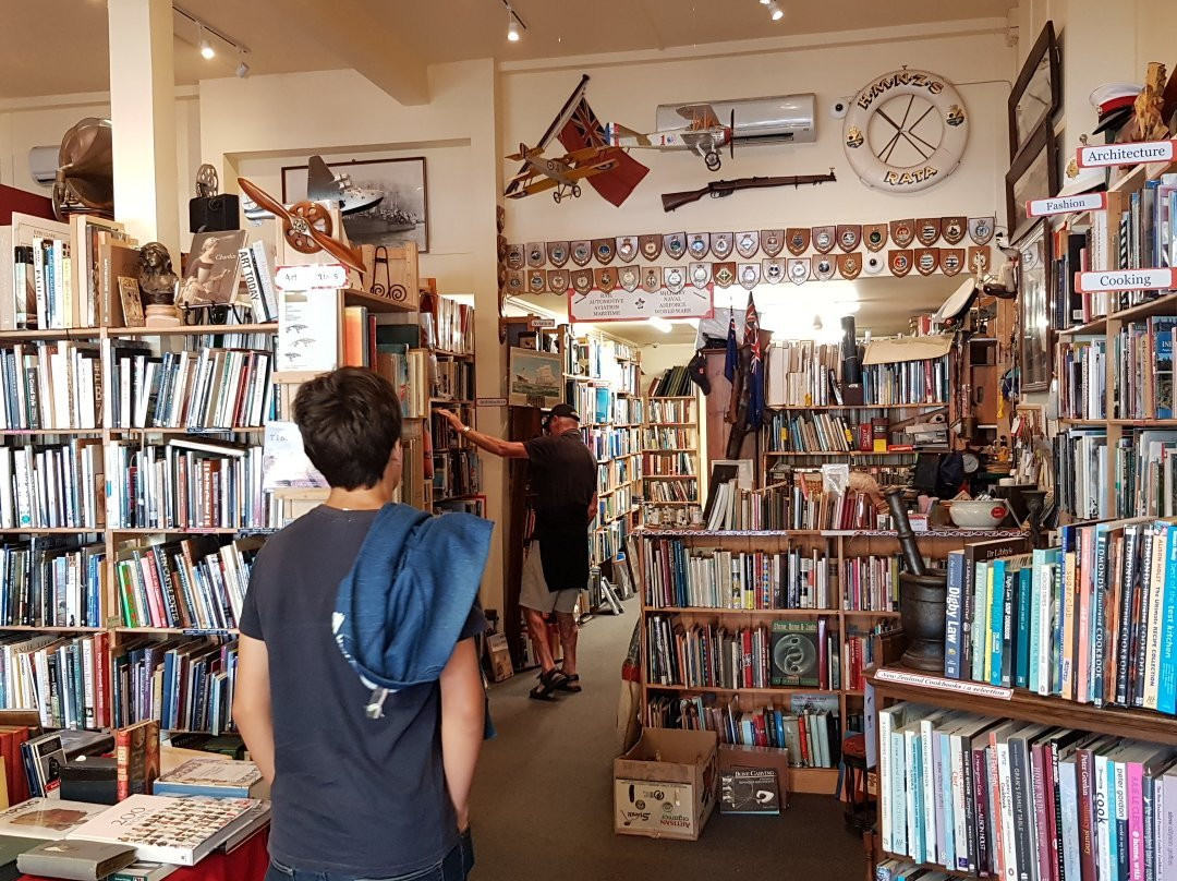 BookMark Secondhand Books-德文波特必去景点