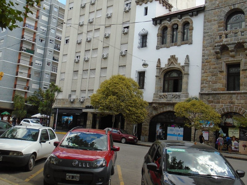 泛美大酒店主图