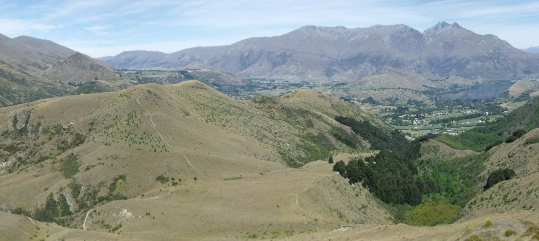 Big Hill Trail景点图片