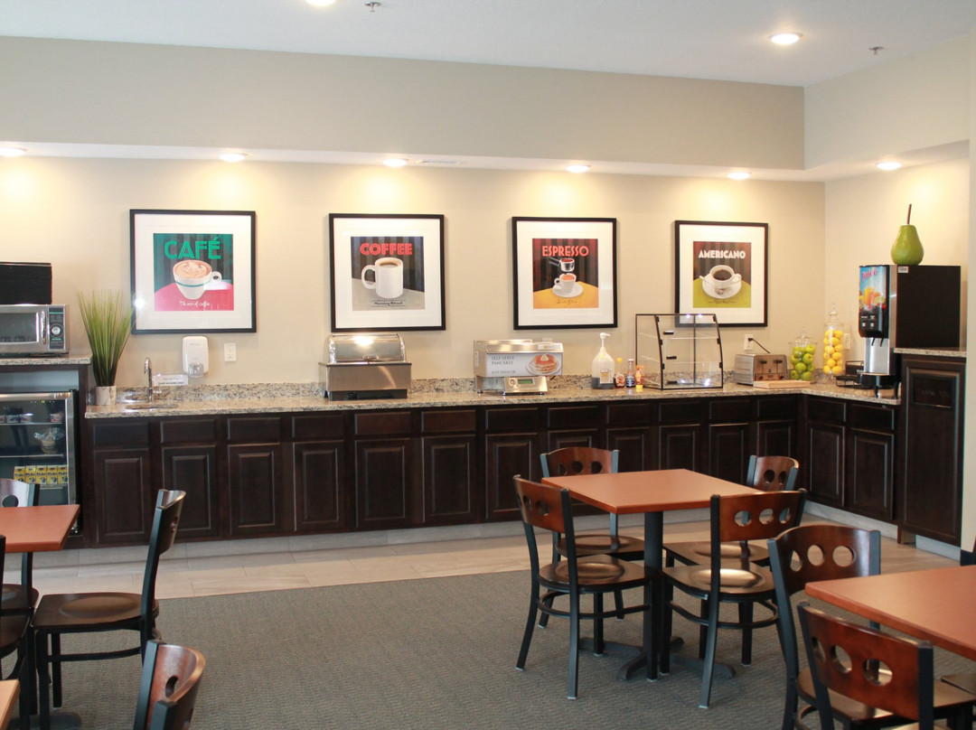 Brookstone Lodge & Suites主图