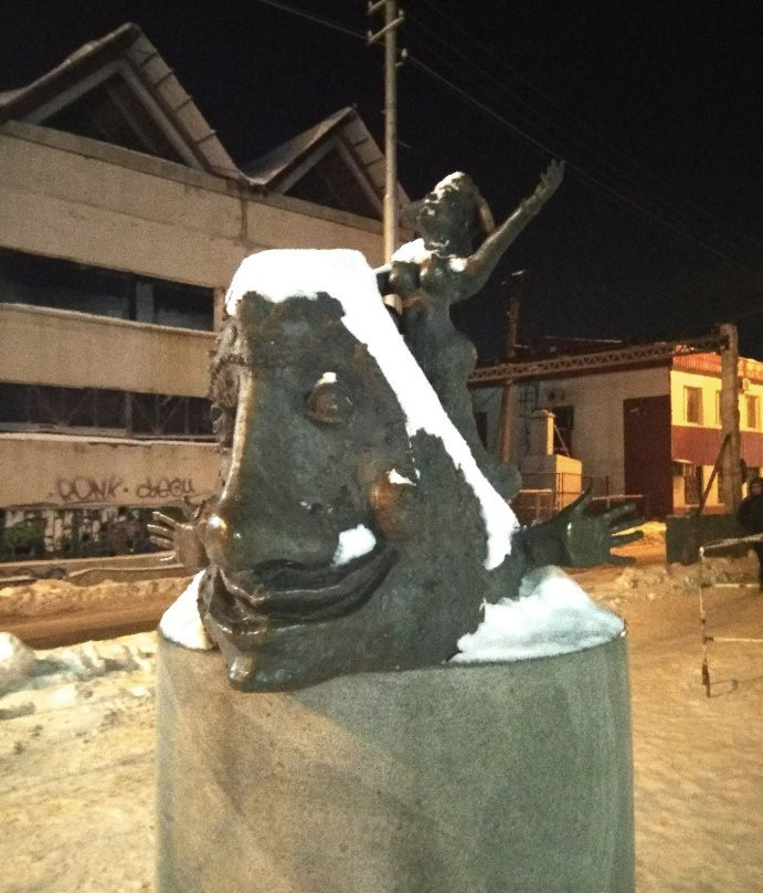 Monument to Smile景点图片