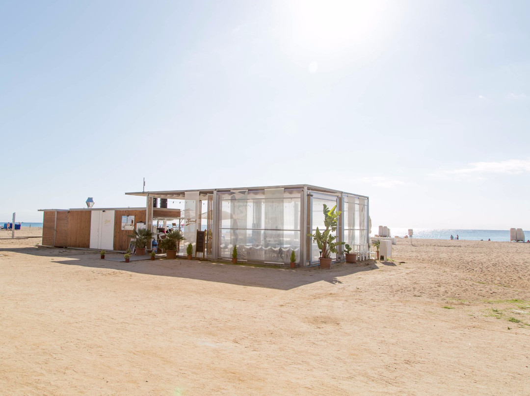 Santa Susanna餐馆和美食-Sand Beach Club