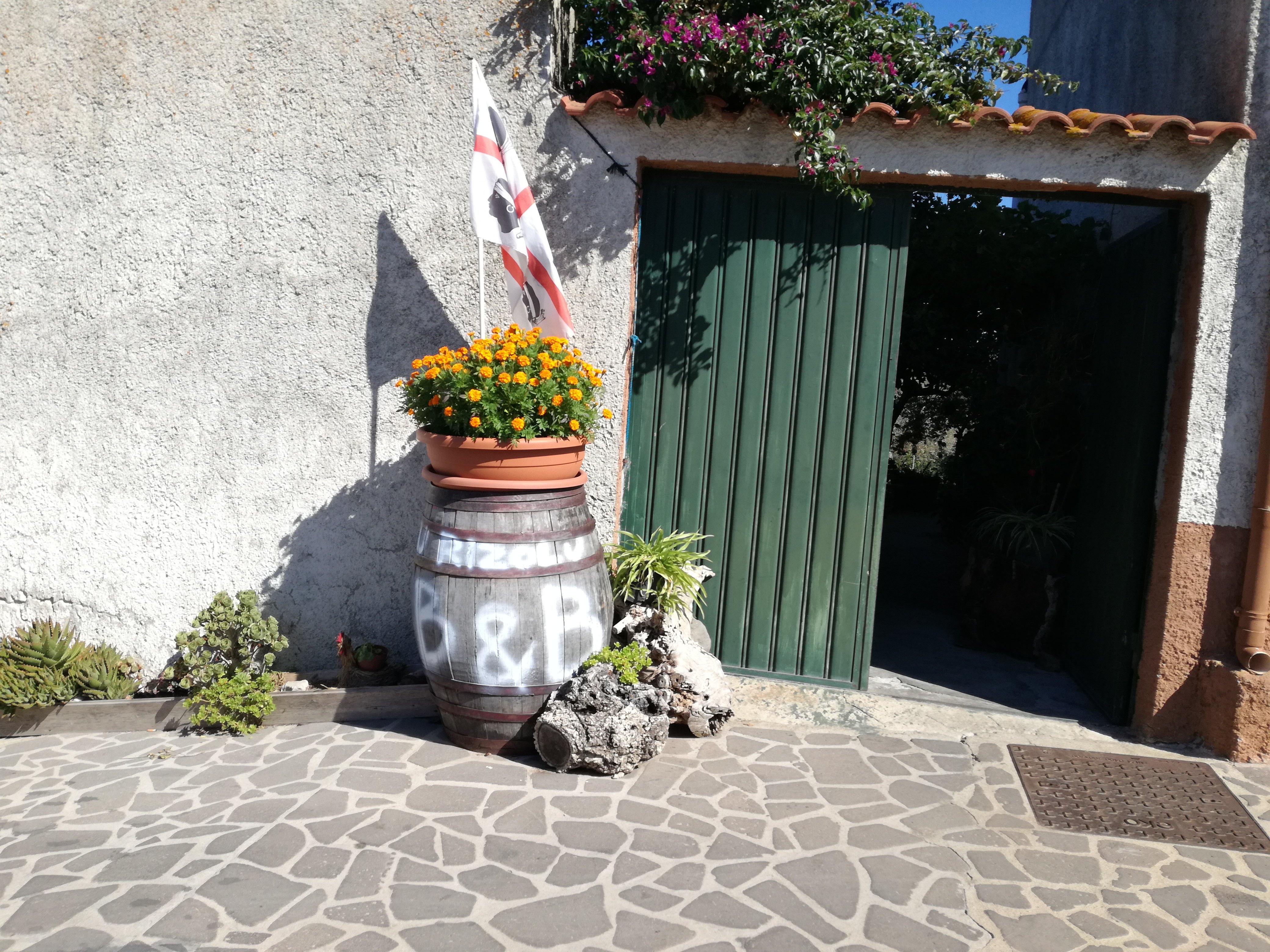 B&B Su Rizolu-官方