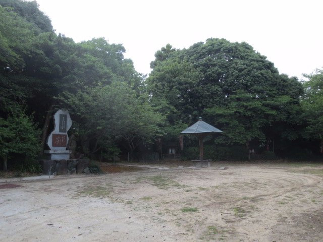 Siroyama Park (Sakabe Castle Ruin)景点图片