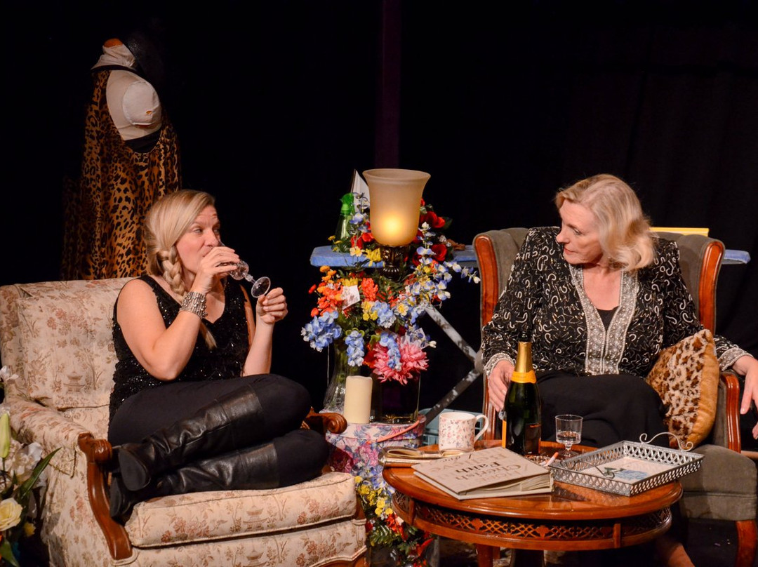 The Snug Theatre-Marine City必去景点