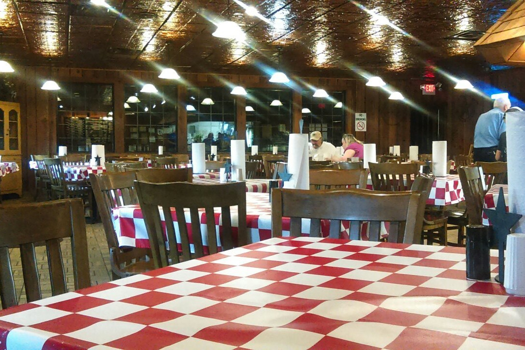 Rosenberg餐馆和美食-Schulze's BBQ & Catering