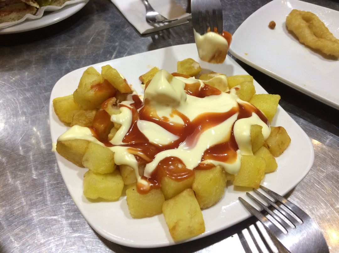 Bunuel旅游景点-Cerveceria Zurich