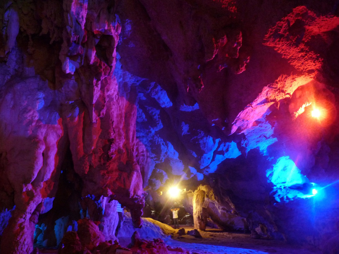 Tham Nang Aen Cave景点图片