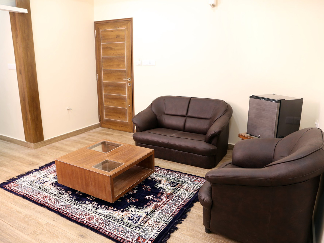 Hotel R K Renaissance主图