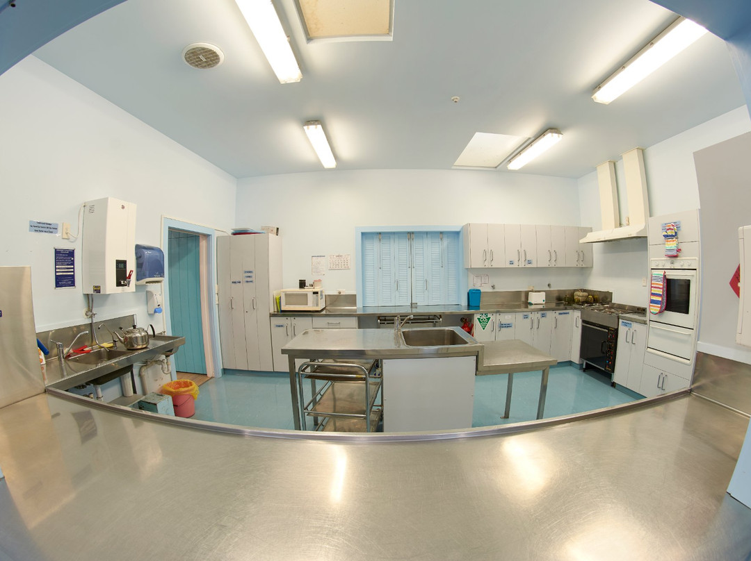 Te Newhanga Kapiti Community Centre景点图片