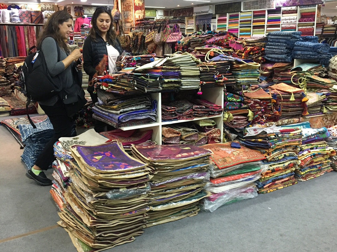 Rama Krishna Textiles景点图片