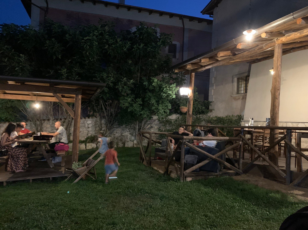 Pub Il Covo Dei Ghiotti 4,7 (84)