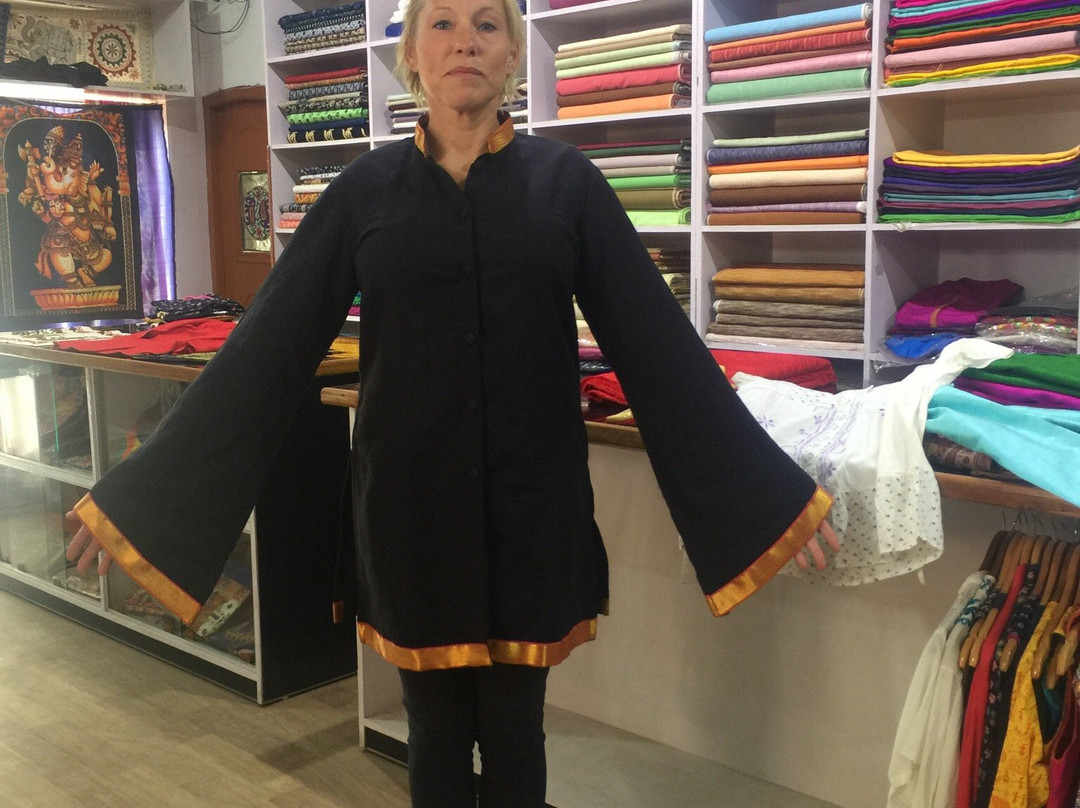 Khajuraho's  Textiles & Looms景点图片