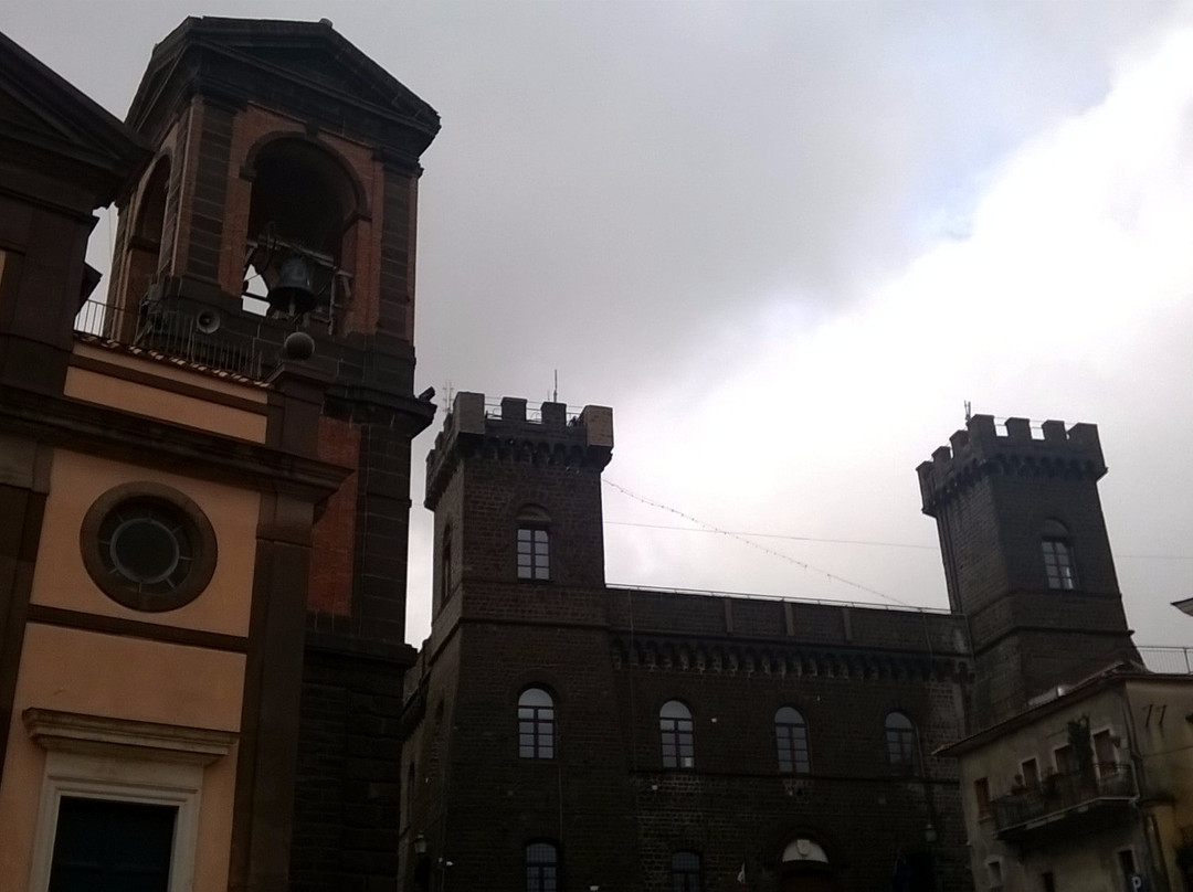 Chiesa Parrocchiale S. Maria Assunta in Cielo-罗卡普廖拉必去景点