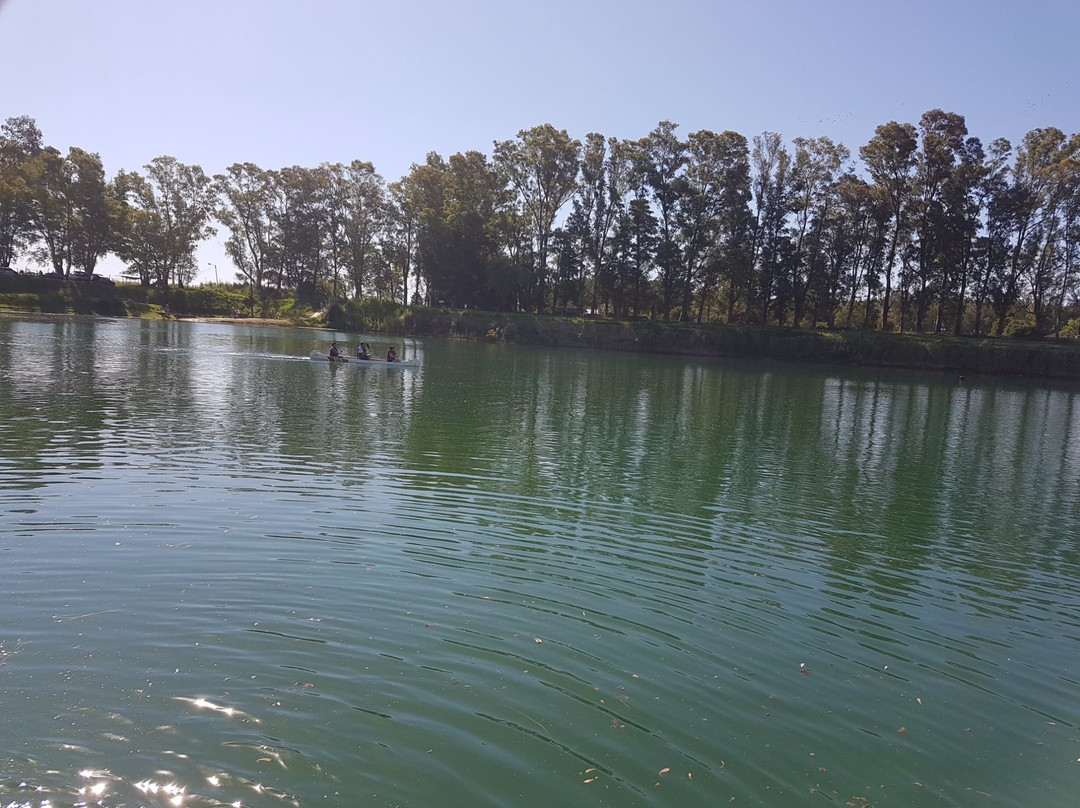 Lago Escondido景点图片