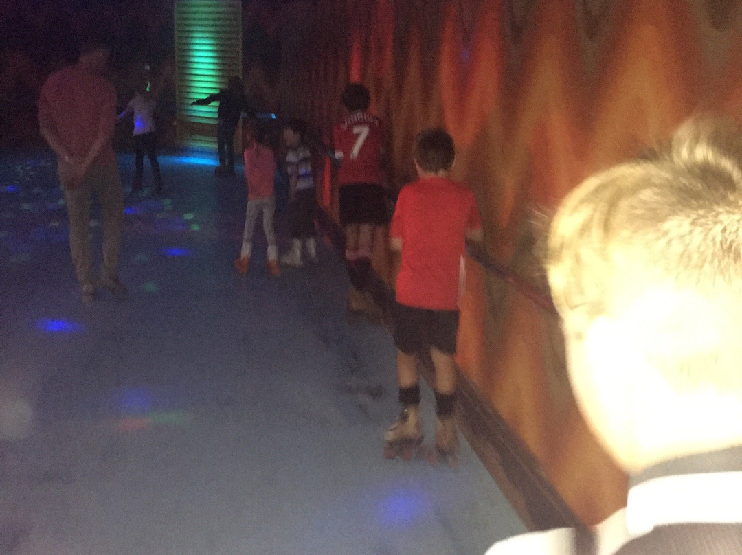 Rolloways Leisure Centre-O'Connor必去景点