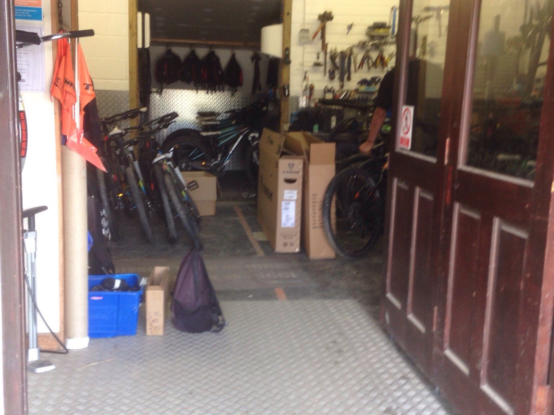 Bike Chain Bissoe Bike Hire景点图片