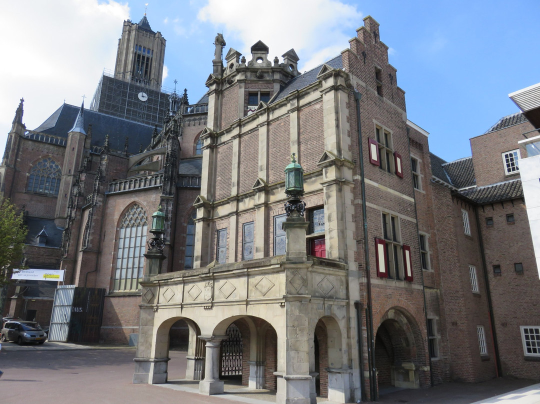 Het Duivelshuis of Maarten van Rossumhuis uit 1518-阿纳姆必去景点