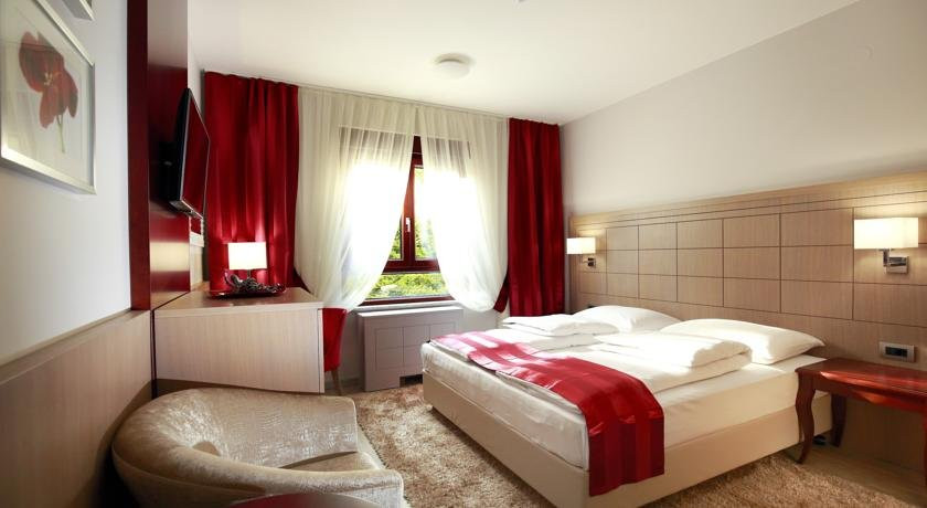 Hotel Raca主图
