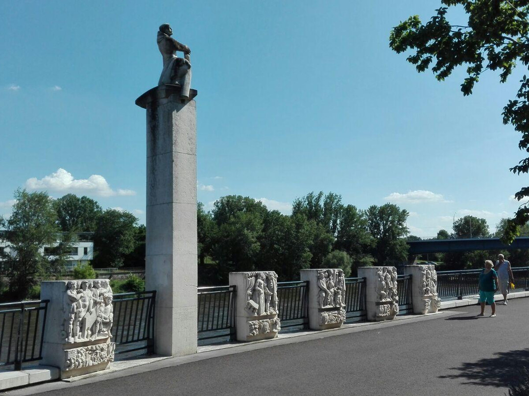 Denkmal "Der Fährmann"-马格德堡必去景点