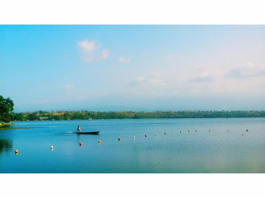 Lake Ranu Grati-巴苏鲁安必去景点