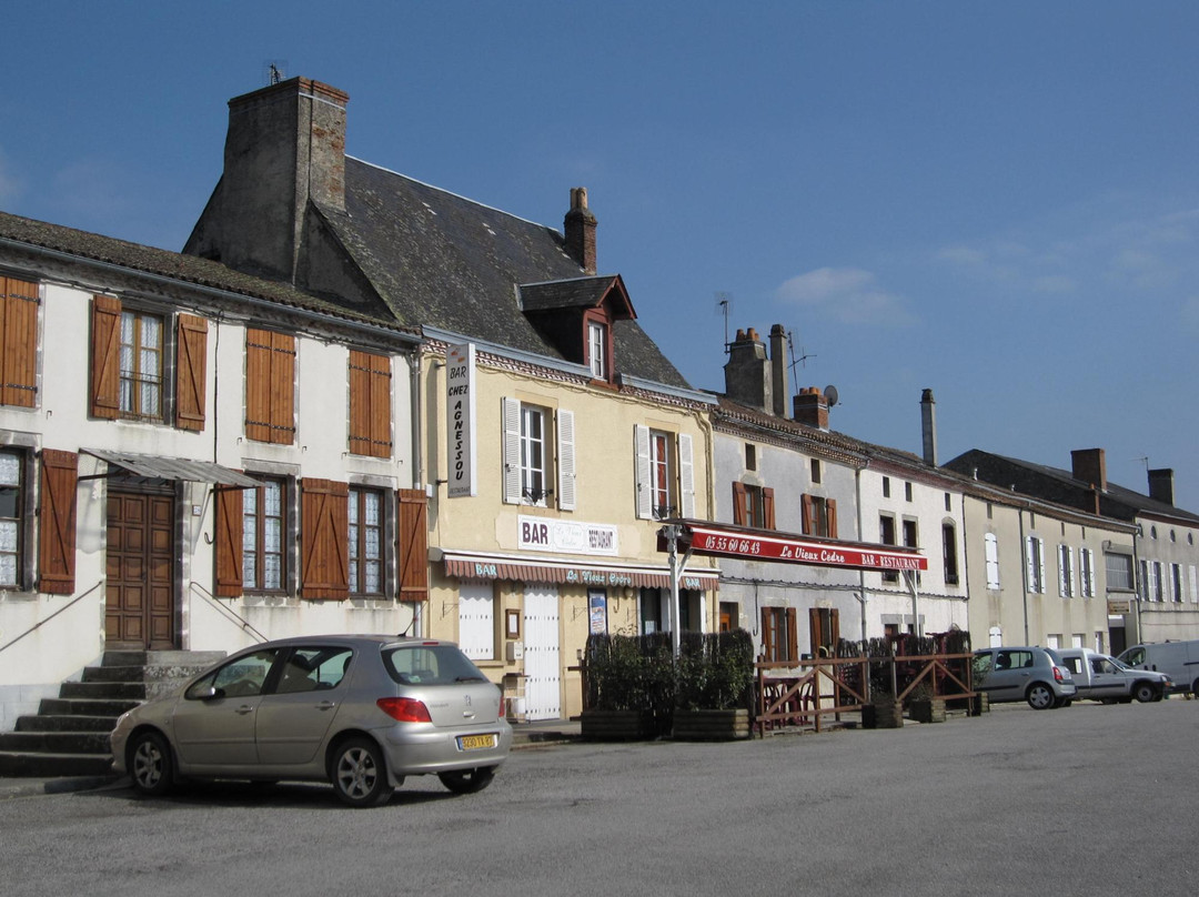 Oradour-Saint-Genest旅游攻略图片