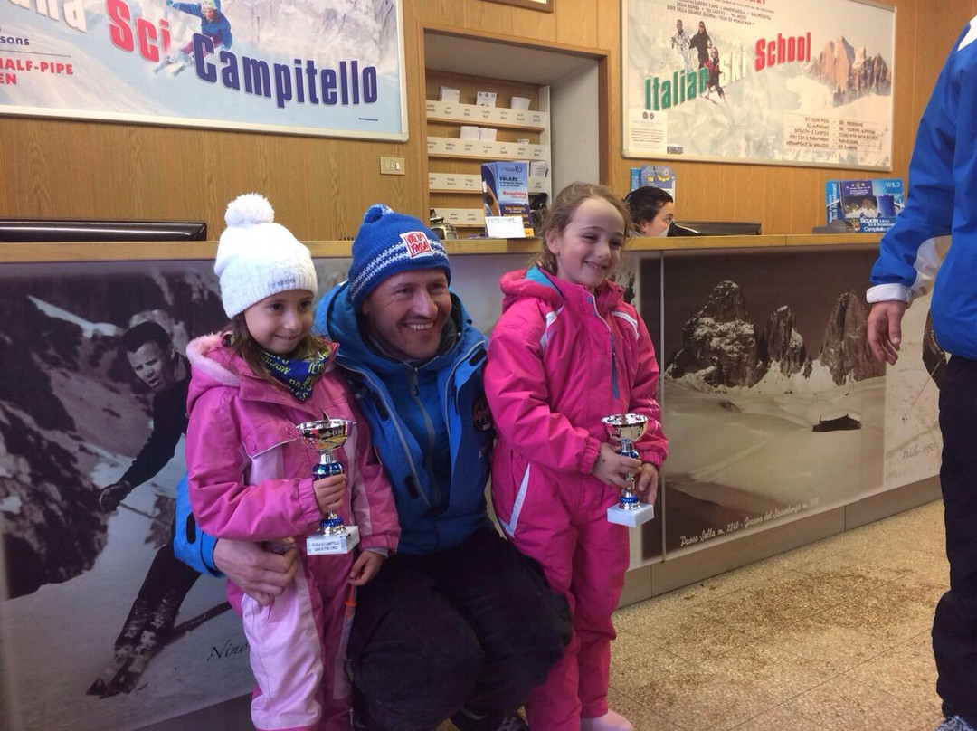 Scuola Italiana Sci e Snowboard Campitello景点图片