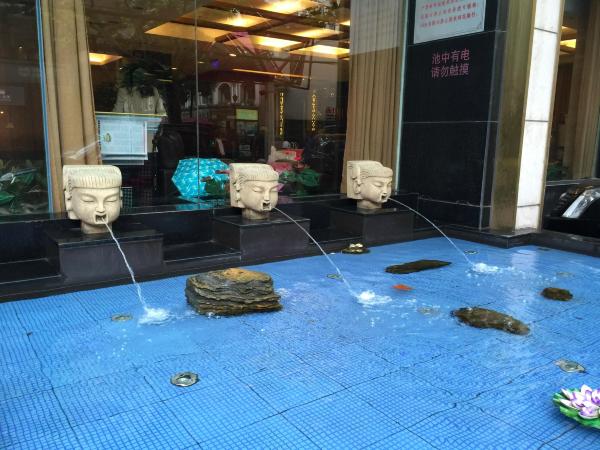 base佰舍酒店公寓（上海八万人体育场文定路店）-客卧