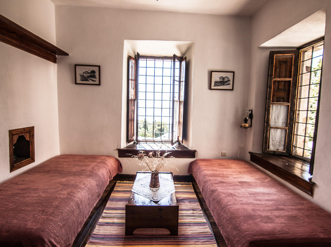 Kontos Mansion主图