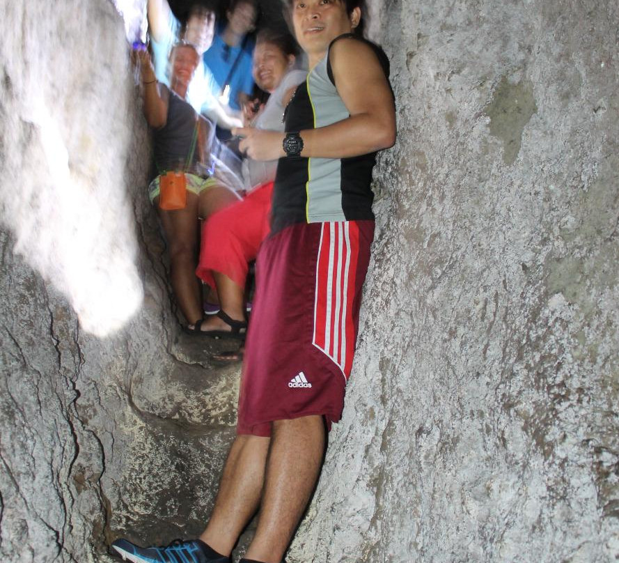 Dipnaysupuan Japanese Tunnel-Basco必去景点