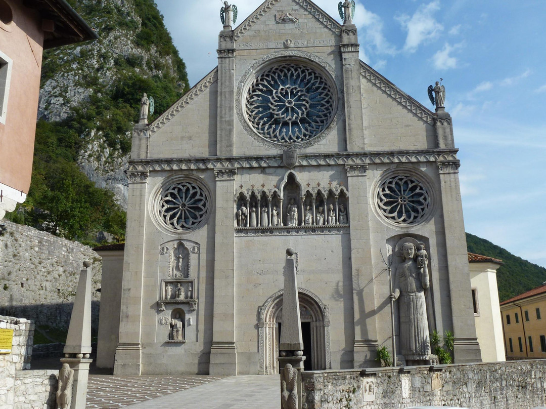 Duomo di Gemona del Friuli景点图片