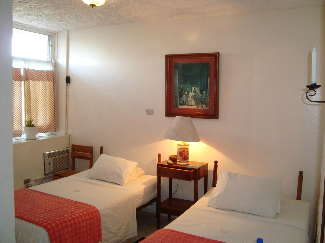 San Vicente酒店住宿-Hotel La Herradura