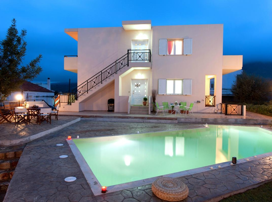Alura Villas