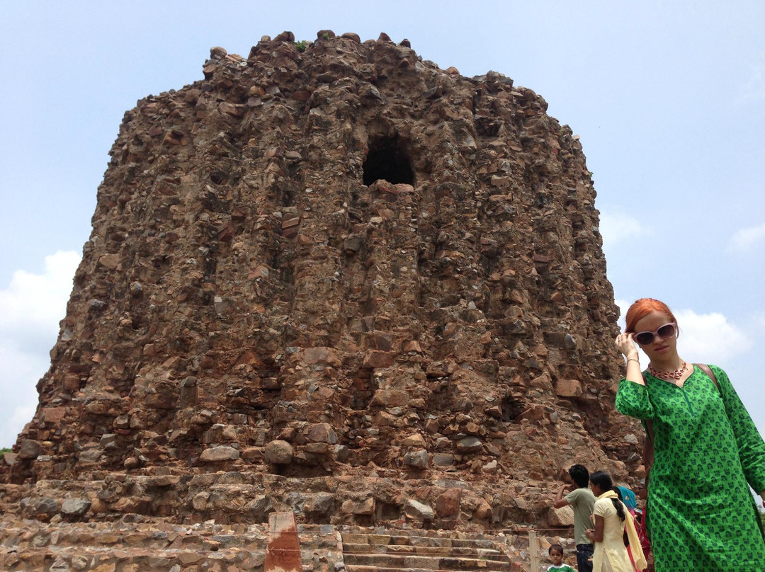 Qutub Khan's Tomb景点图片