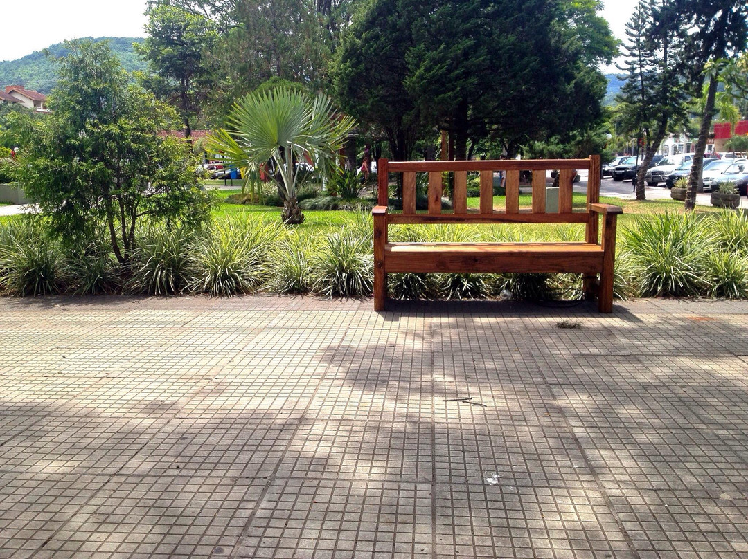 Praça Affonso Saul-Tres Coroas必去景点