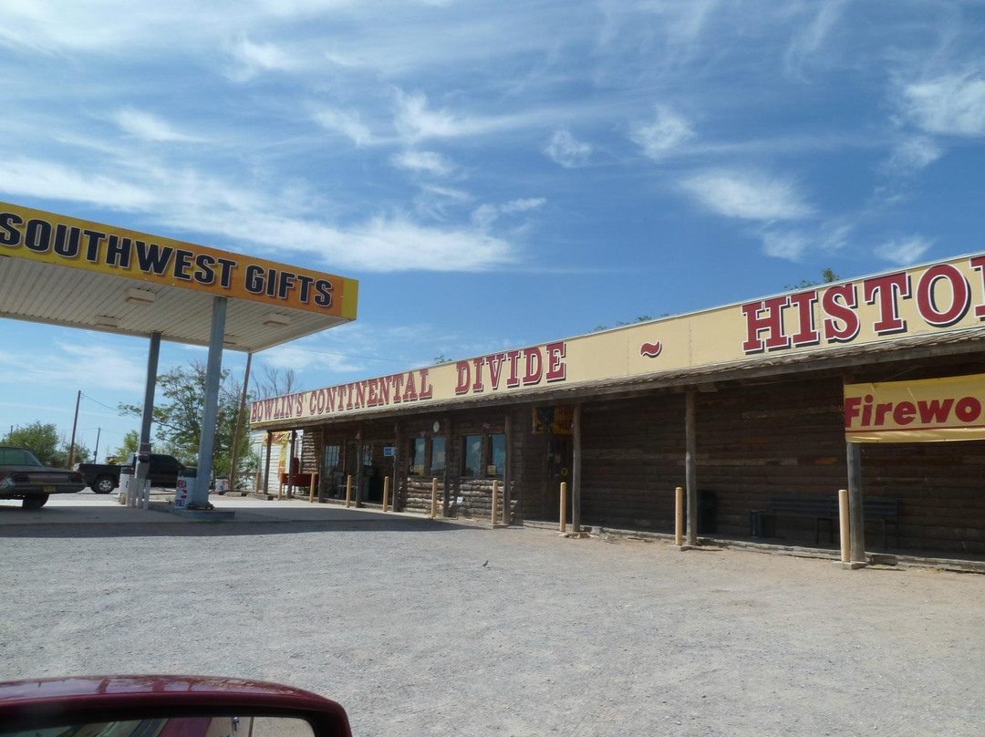 Bowlins Continental Divide Trading Post景点图片