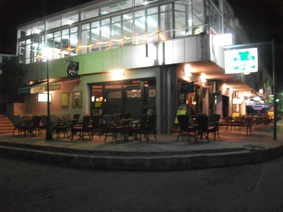 O'Donnells Irish Bar-Calas de Majorca必去景点