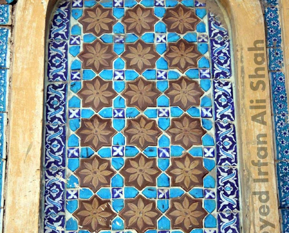 Miran Ja Quba (Tombs of Mirs)-海德拉巴必去景点