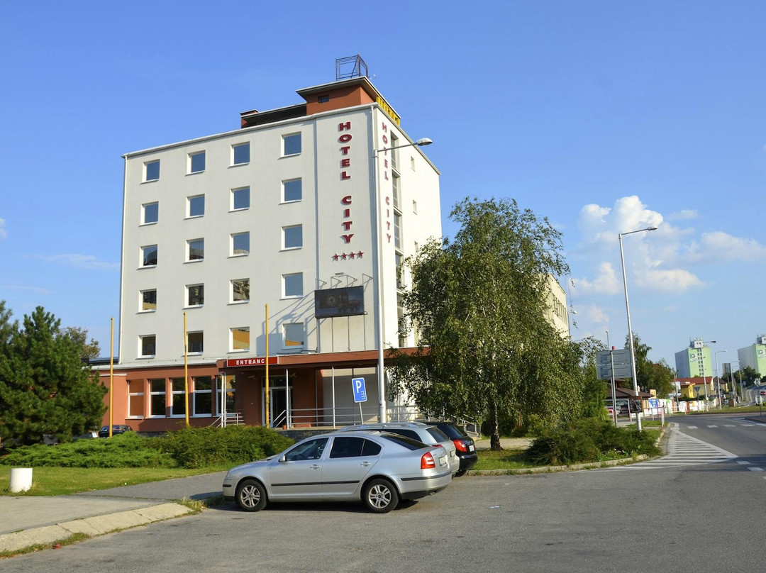 Hotel City Galanta主图
